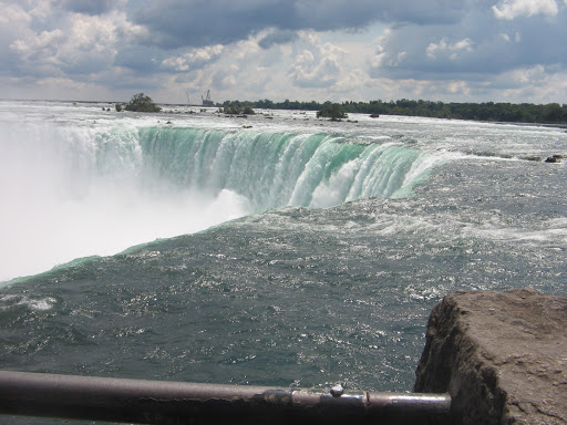 niagara falls