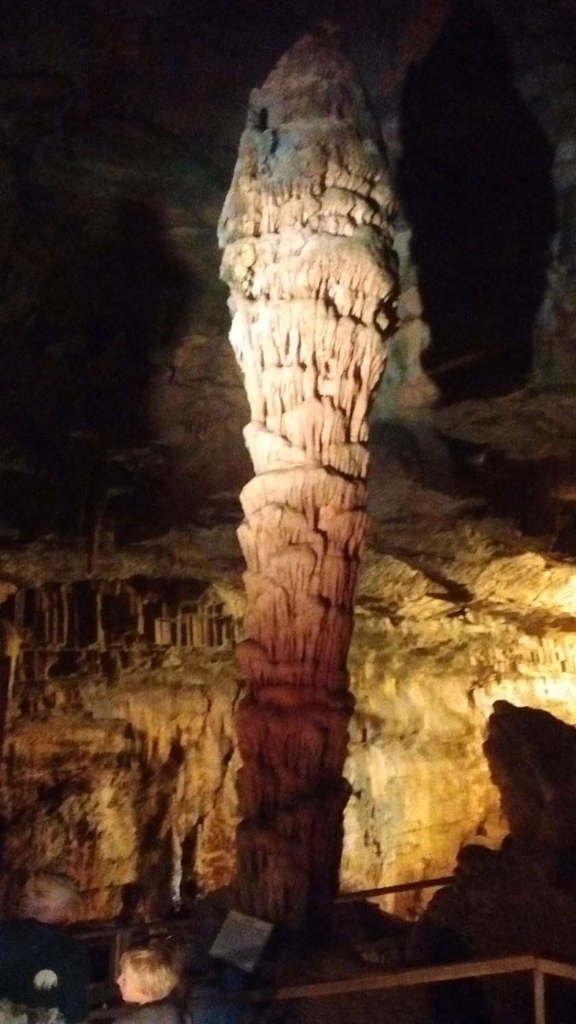 The War Club, stalagmite on which the event took place.