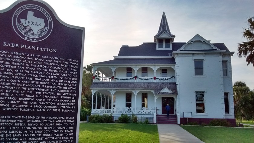 Visitor's Center at Sabal Palm Sanctuary is in historic Rabb Plantation House.